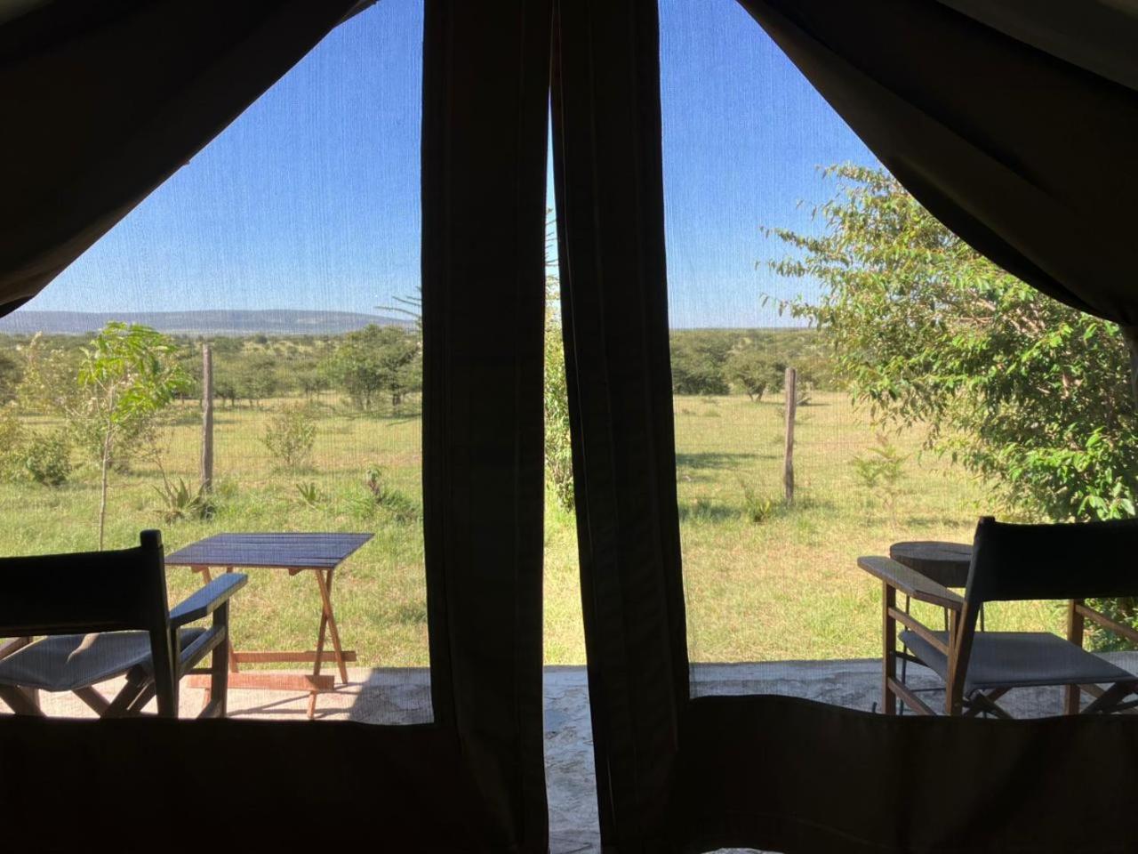 Hotel Kambu Mara Camp Sekenani Esterno foto